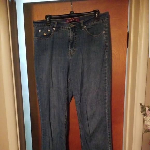 Gloria Vanderbilt | Jeans | Low Rise 